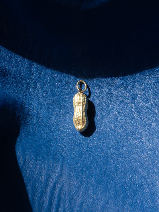 PEANUT PENDANT GOLD