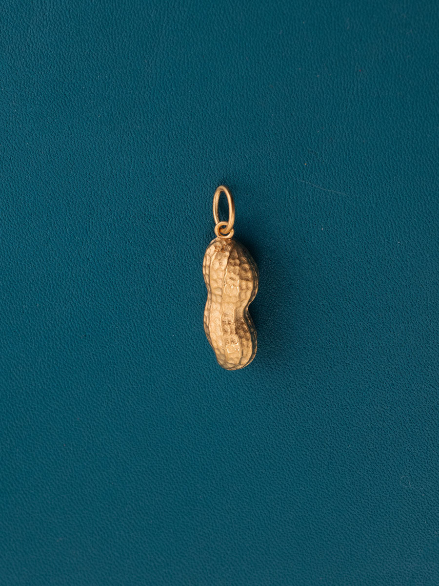 PEANUT PENDANT GOLD