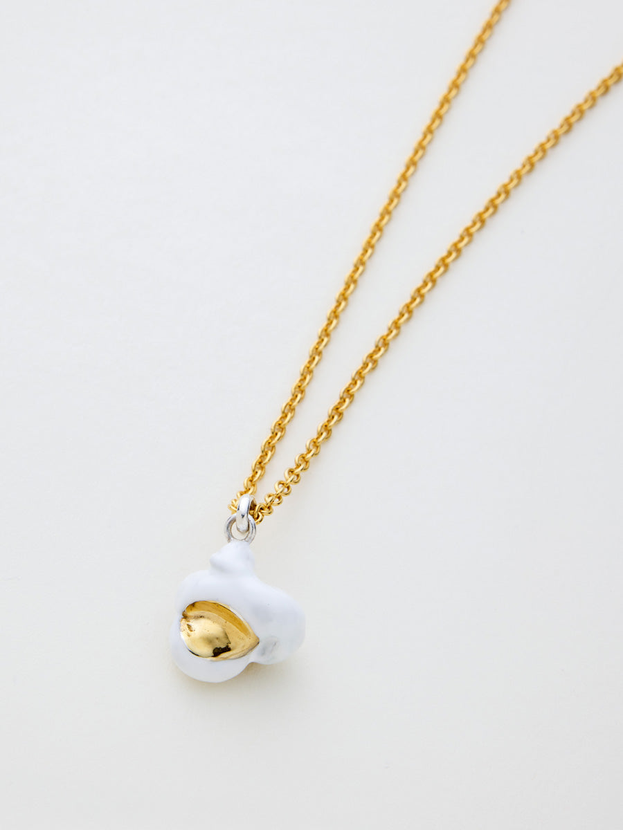 Popcorn Pendant White with Chain