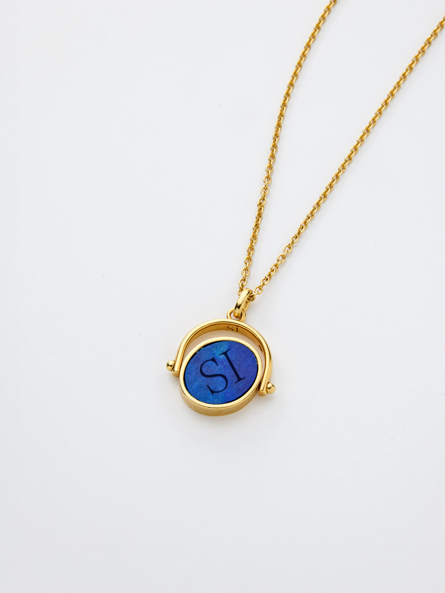 Si-gnet Pendant Gold with Chain